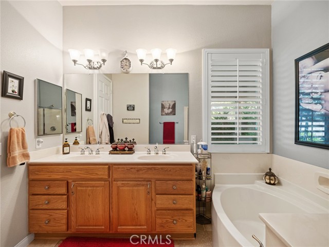 Detail Gallery Image 18 of 46 For 19330 Galloping Hill, Apple Valley,  CA 92308 - 2 Beds | 2 Baths