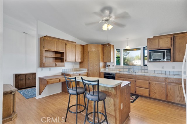 Detail Gallery Image 15 of 62 For 37404 Harvard Rd, Newberry Springs,  CA 92365 - 4 Beds | 3 Baths