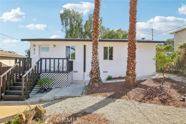 Detail Gallery Image 2 of 35 For 811 W Oliver St, San Pedro,  CA 90731 - 3 Beds | 2 Baths