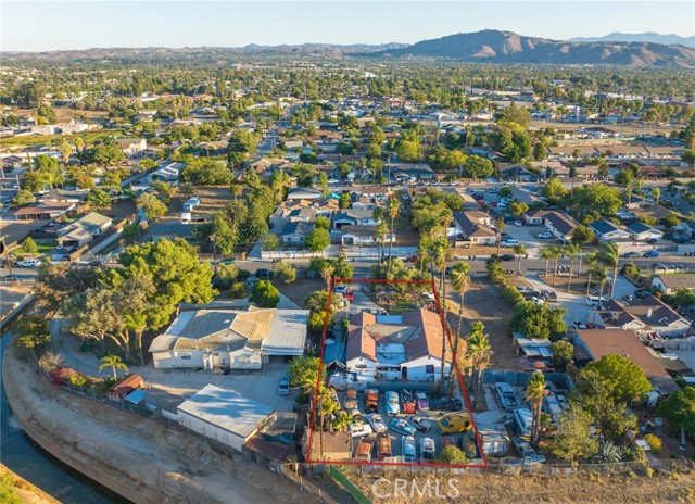 Detail Gallery Image 3 of 11 For 10881 Sunnyslope, Riverside,  CA 92505 - – Beds | – Baths