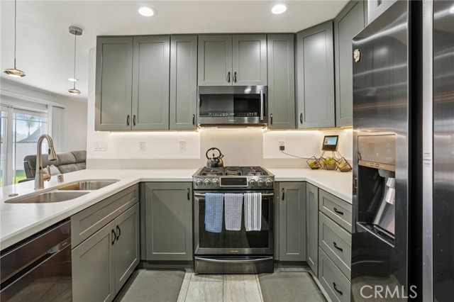 Detail Gallery Image 14 of 44 For 23616 Atmore Ave, Carson,  CA 90745 - 4 Beds | 2 Baths