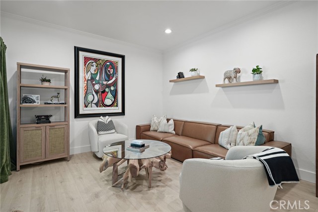 Detail Gallery Image 10 of 37 For 5473 Spanish Oak Ln #G,  Oak Park,  CA 91377 - 2 Beds | 2/1 Baths