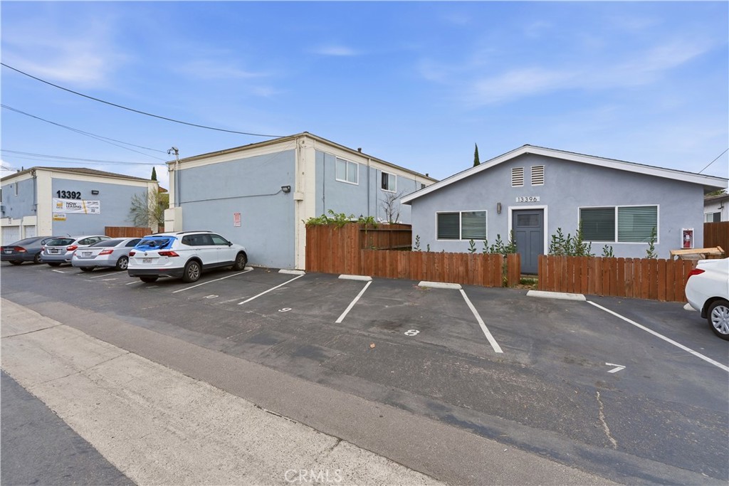 MLS #OC26166327 image #8