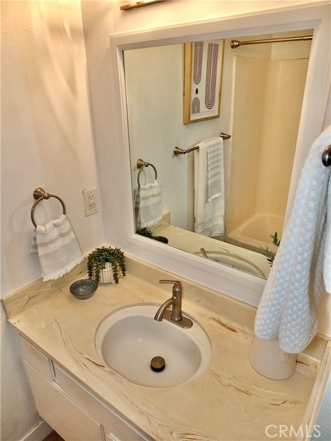 720 Meyer Lane, Redondo Beach, California 90278, 2 Bedrooms Bedrooms, ,2 BathroomsBathrooms,Residential,Sold,Meyer,PW22057237