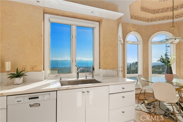 Detail Gallery Image 16 of 44 For 53 Marbella, San Clemente,  CA 92673 - 5 Beds | 5 Baths