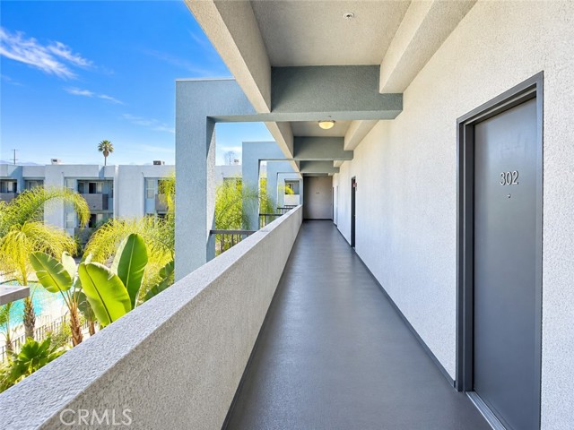 11657 Oxnard Street, 109 photo 23