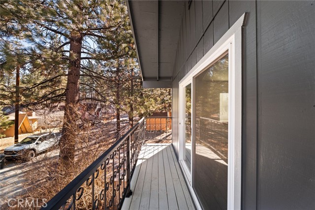 Detail Gallery Image 28 of 44 For 314 W Aeroplane, Big Bear City,  CA 92314 - 2 Beds | 2 Baths
