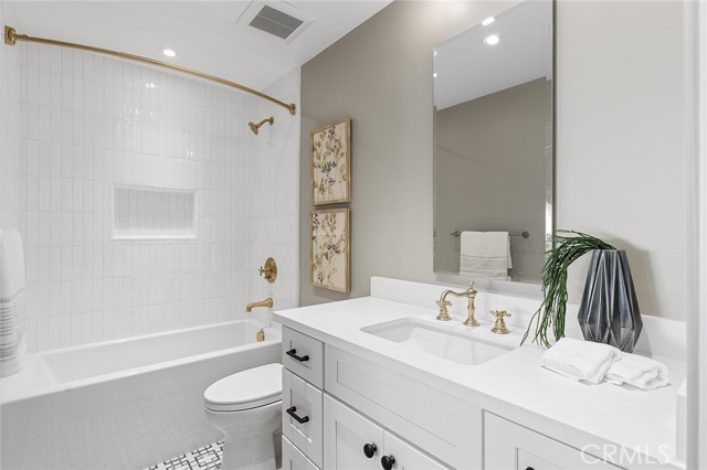 Detail Gallery Image 13 of 21 For 433 Locust St #C,  Laguna Beach,  CA 92651 - 1 Beds | 1/1 Baths