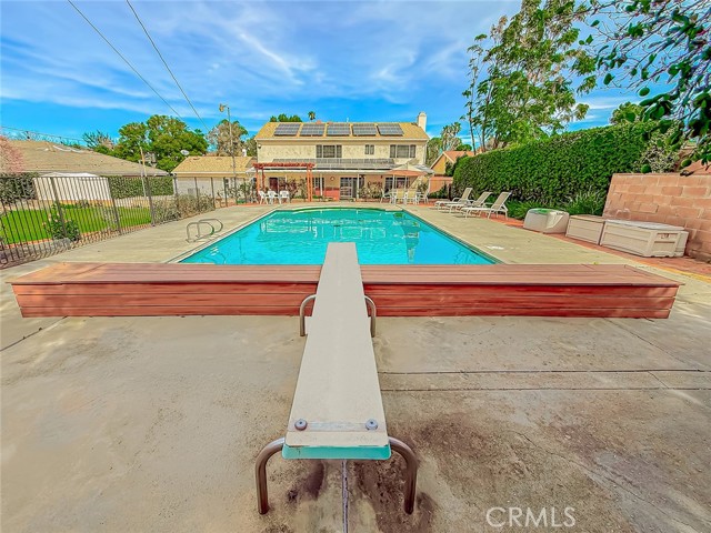 17512 Superior Street photo 73