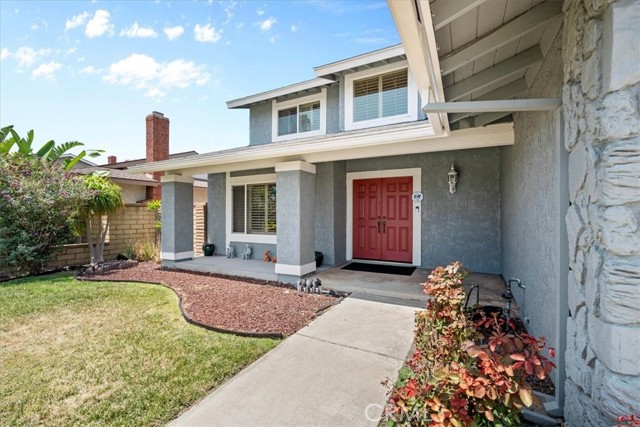 10586 Ring Ave, Rancho Cucamonga CA: https://media.crmls.org/medias/6fce1b97-50cb-405b-8a1c-8ac3e85a9da9.jpg
