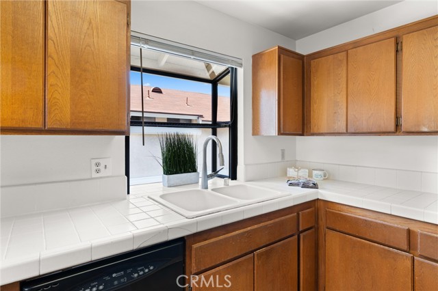 Detail Gallery Image 11 of 36 For 12658 Scottsdale Cir, Stanton,  CA 90680 - 2 Beds | 2 Baths