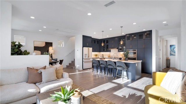 Detail Gallery Image 5 of 47 For 233 Tank, Irvine,  CA 92618 - 3 Beds | 2/1 Baths