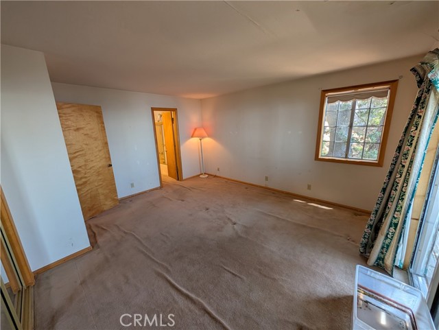 31487 Old City Creek, Running Springs, CA 92382