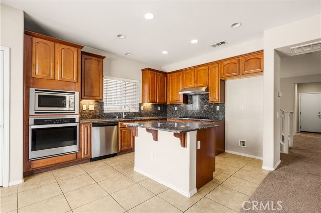 20047 Holly Drive, Outside Area (Inside Ca) CA: https://media.crmls.org/medias/6fd1abdd-f19d-4051-a2c6-60745f555285.jpg