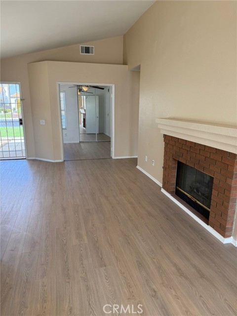 28076 Orangegrove Avenue, Menifee CA: https://media.crmls.org/medias/6fd23295-65c2-4bd6-b079-47e4035b2afb.jpg
