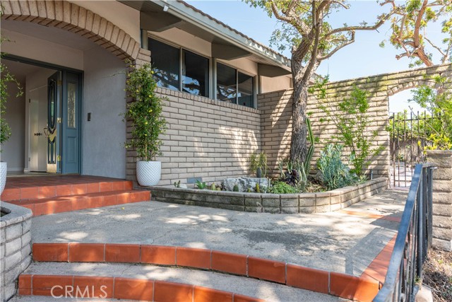 5 Martingale Drive, Rancho Palos Verdes, California 90275, 4 Bedrooms Bedrooms, ,3 BathroomsBathrooms,Residential,Sold,Martingale,SB24108753