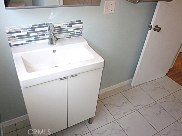 Detail Gallery Image 18 of 48 For 5209 Sylmar Ave, Sherman Oaks,  CA 91401 - 2 Beds | 2 Baths