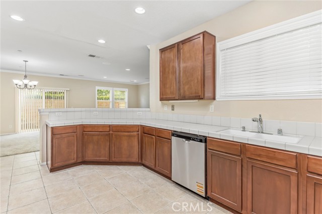 Detail Gallery Image 15 of 41 For 7353 Ellena #149,  Rancho Cucamonga,  CA 91730 - 3 Beds | 2/1 Baths