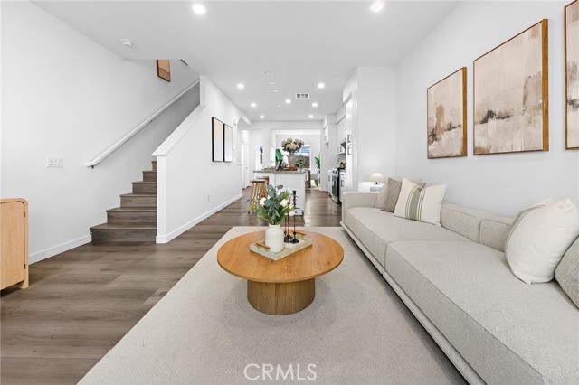 Detail Gallery Image 20 of 59 For 684 Panorama, La Puente,  CA 91744 - 3 Beds | 3/1 Baths