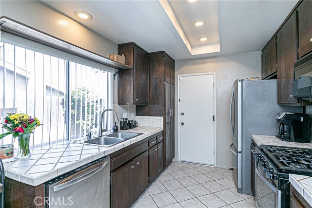 Detail Gallery Image 9 of 21 For 292 Mountain View Dr, Santa Maria,  CA 93455 - 3 Beds | 2 Baths