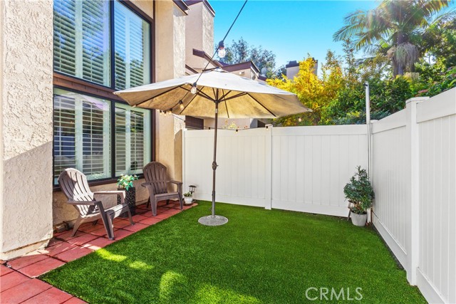 Detail Gallery Image 18 of 21 For 924 Hyde Ct, Costa Mesa,  CA 92626 - 2 Beds | 3 Baths