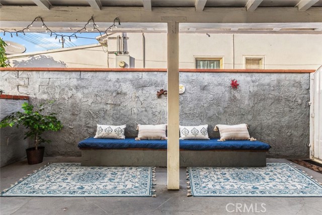 Detail Gallery Image 26 of 34 For 1817 N Hollywood, Burbank,  CA 91505 - 2 Beds | 1 Baths