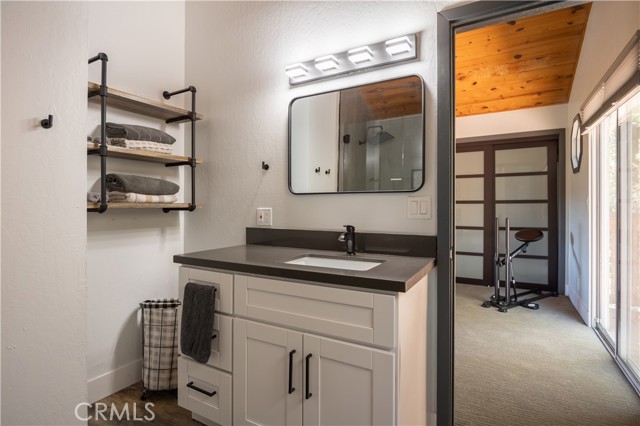 Detail Gallery Image 20 of 36 For 1315 Sequoia Dr, Lake Arrowhead,  CA 92352 - 3 Beds | 2 Baths