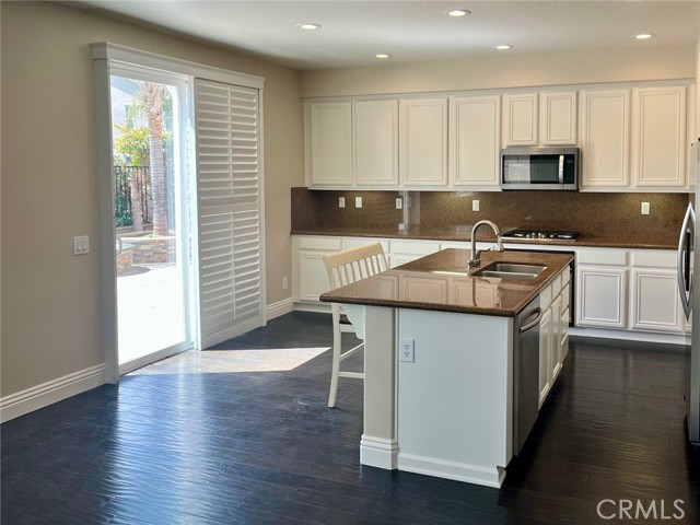 28349 Bruning Street, Murrieta CA: https://media.crmls.org/medias/6fd5e0cf-eb7f-4549-ac26-6c5daf99bd10.jpg