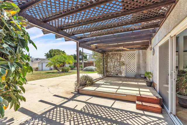 18414 East Benbow Street, Covina CA: https://media.crmls.org/medias/6fd6200e-730b-4c09-88c6-956d22c19b71.jpg