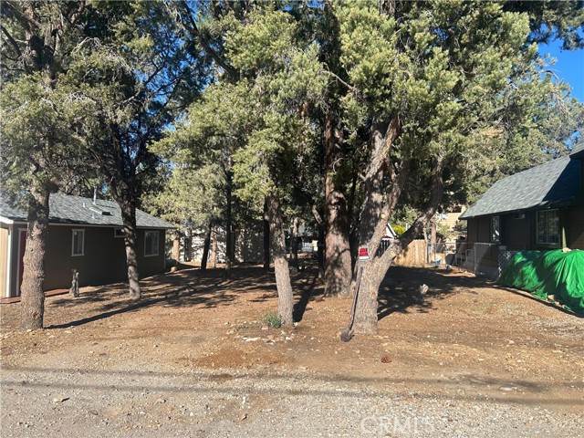 177 Sunset Lane, Big Bear CA: https://media.crmls.org/medias/6fd62f92-5c40-4efb-82b8-185441a2a443.jpg