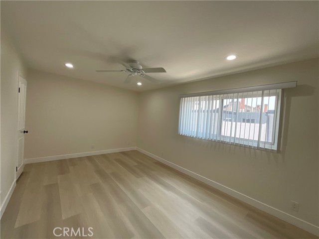 2641 Santa Ana Avenue, Costa Mesa CA: https://media.crmls.org/medias/6fd6335b-4bd1-4be2-9e30-a43f8799139f.jpg