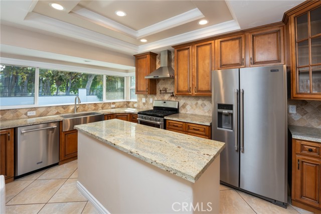 Detail Gallery Image 5 of 27 For 4500 Circle Lazy J Rd, Riverside,  CA 92501 - 3 Beds | 2 Baths