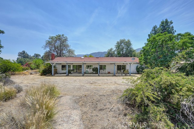 30590 Plumas Street, Lake Elsinore CA: https://media.crmls.org/medias/6fd74b10-a6ae-469c-ba3d-2d53075beac5.jpg
