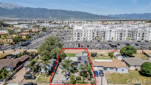 Detail Gallery Image 21 of 24 For 14828 Ivy, Fontana,  CA 92335 - 4 Beds | 2 Baths