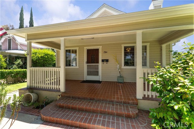 2364 6th Street, La Verne CA: https://media.crmls.org/medias/6fd76b15-8d78-49d2-90b5-958b721b06ca.jpg