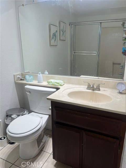 Detail Gallery Image 8 of 9 For 852 W Summerland Ave #3,  San Pedro,  CA 90731 - 2 Beds | 2 Baths