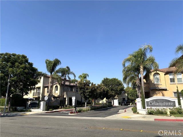 17871 Shady View Drive, Chino Hills CA: https://media.crmls.org/medias/6fd8bfb3-02af-4e1e-9596-afff4103a739.jpg