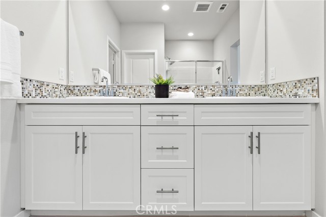 Detail Gallery Image 18 of 72 For 210 Alienta Ln, Rancho Mission Viejo,  CA 92694 - 2 Beds | 2/1 Baths