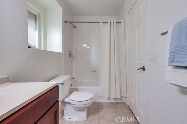 Detail Gallery Image 23 of 35 For 1140 Pacific Ave #30,  Long Beach,  CA 90813 - 2 Beds | 2 Baths