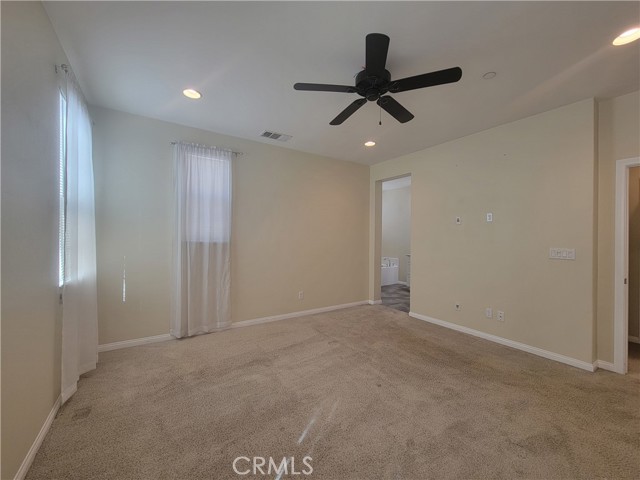 Detail Gallery Image 9 of 24 For 6109 Snapdragon St, Corona,  CA 92880 - 3 Beds | 2/1 Baths