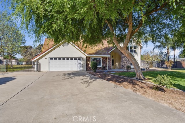 Detail Gallery Image 3 of 61 For 4316 Buckeye Ln, Atwater,  CA 95301 - 3 Beds | 3 Baths