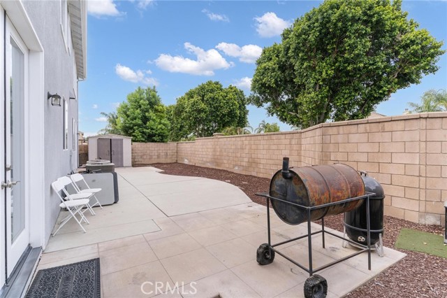 7681 Stonegate Drive, Eastvale CA: https://media.crmls.org/medias/6fdac4f3-b820-4fa6-a8ea-611eed4733a9.jpg