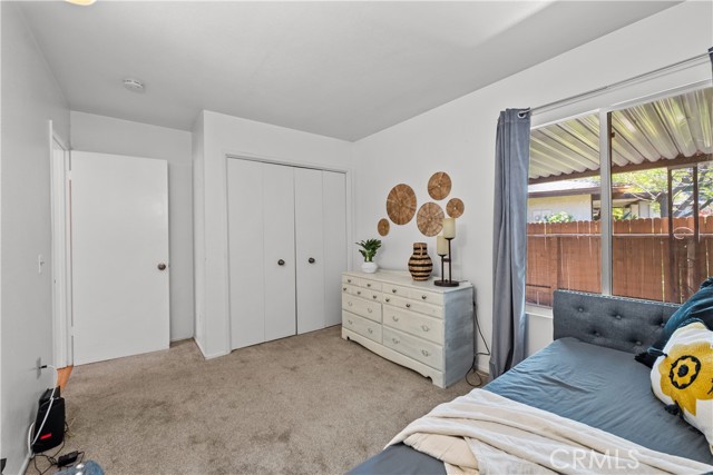 Detail Gallery Image 16 of 38 For 19504 Avenue of the Oaks #C,  Newhall,  CA 91321 - 2 Beds | 2 Baths