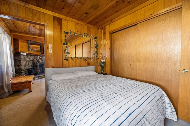Detail Gallery Image 11 of 20 For 324 Angeles Bld, Big Bear City,  CA 92314 - 2 Beds | 1 Baths