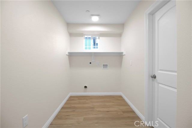 Detail Gallery Image 12 of 16 For 817 W G St, Wilmington,  CA 90744 - 4 Beds | 4 Baths