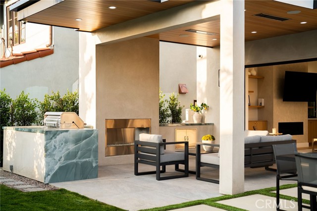 1721 Oak Avenue, Manhattan Beach CA: https://media.crmls.org/medias/6fdd18cd-e7d1-44d1-af80-612a189d68b3.jpg