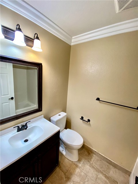 Detail Gallery Image 13 of 22 For 14805 Hidden Rock Ct, Victorville,  CA 92394 - 3 Beds | 2 Baths