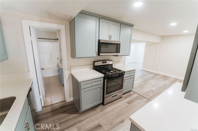 Detail Gallery Image 6 of 33 For 35372 Avenue E, Yucaipa,  CA 92399 - – Beds | – Baths