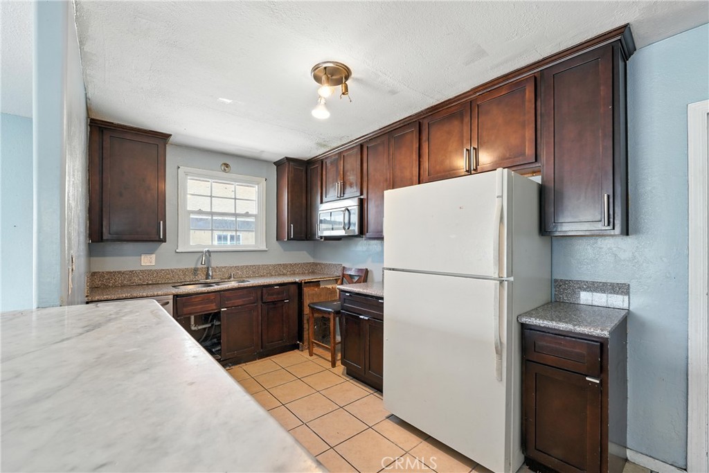6Fde256C E838 4620 8540 33B756348Fa7 1271 W 19Th Street, San Bernardino, Ca 92411 &Lt;Span Style='BackgroundColor:transparent;Padding:0Px;'&Gt; &Lt;Small&Gt; &Lt;I&Gt; &Lt;/I&Gt; &Lt;/Small&Gt;&Lt;/Span&Gt;