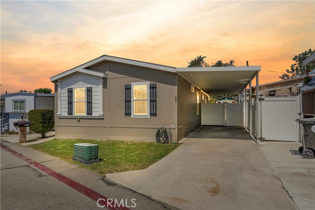 Front Image Thumbnail for CRIV26160850